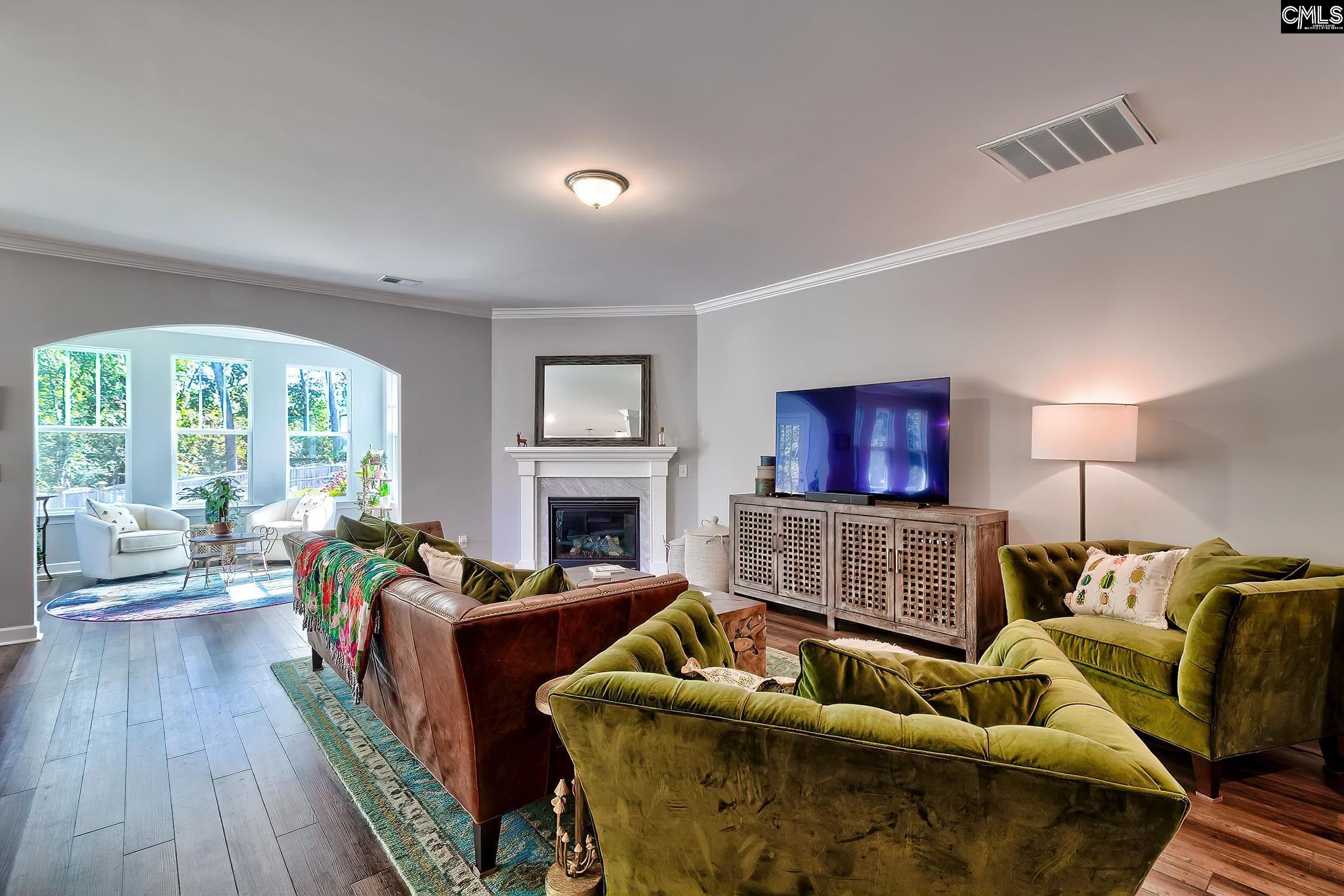 Chapin, South Carolina, 29036, United States, 5 Bedrooms Bedrooms, ,4 BathroomsBathrooms,Residential,For Sale,1967061