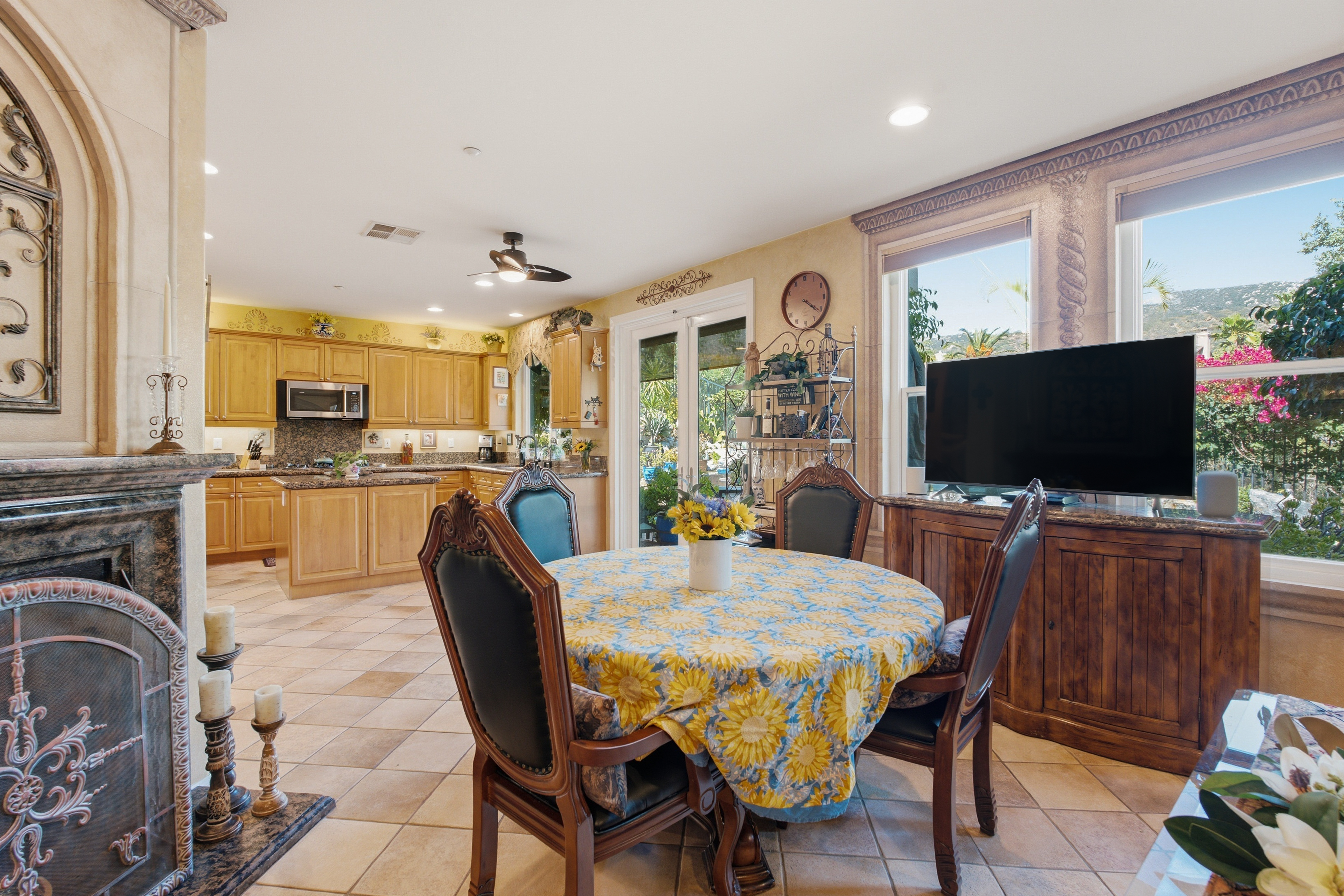  3320 Wild Oak Lane, Escondido, CA 92027 - 物件實景