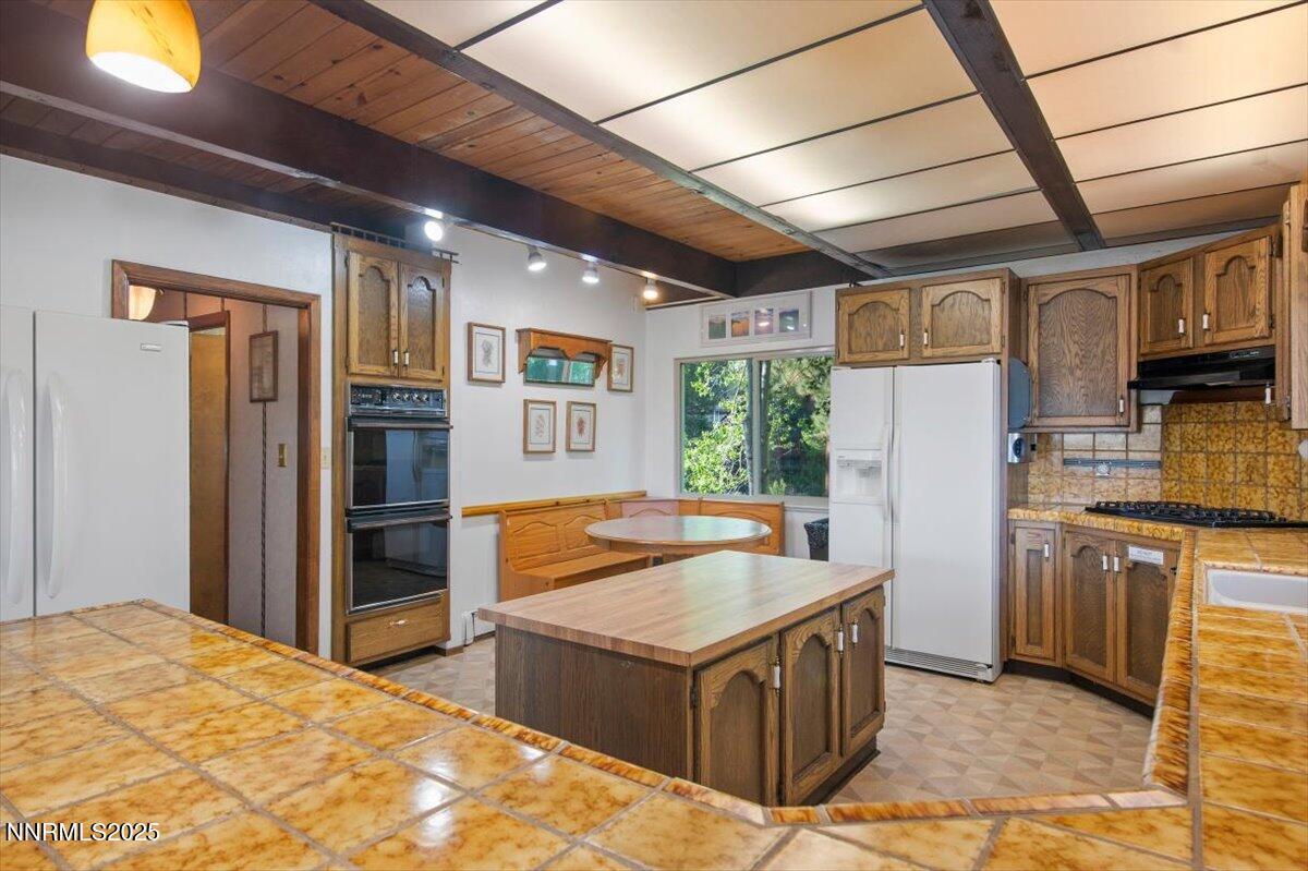 Zephyr Cove, Nevada, 89448, United States, 6 Bedrooms Bedrooms, ,5 BathroomsBathrooms,Residential,For Sale,1837908