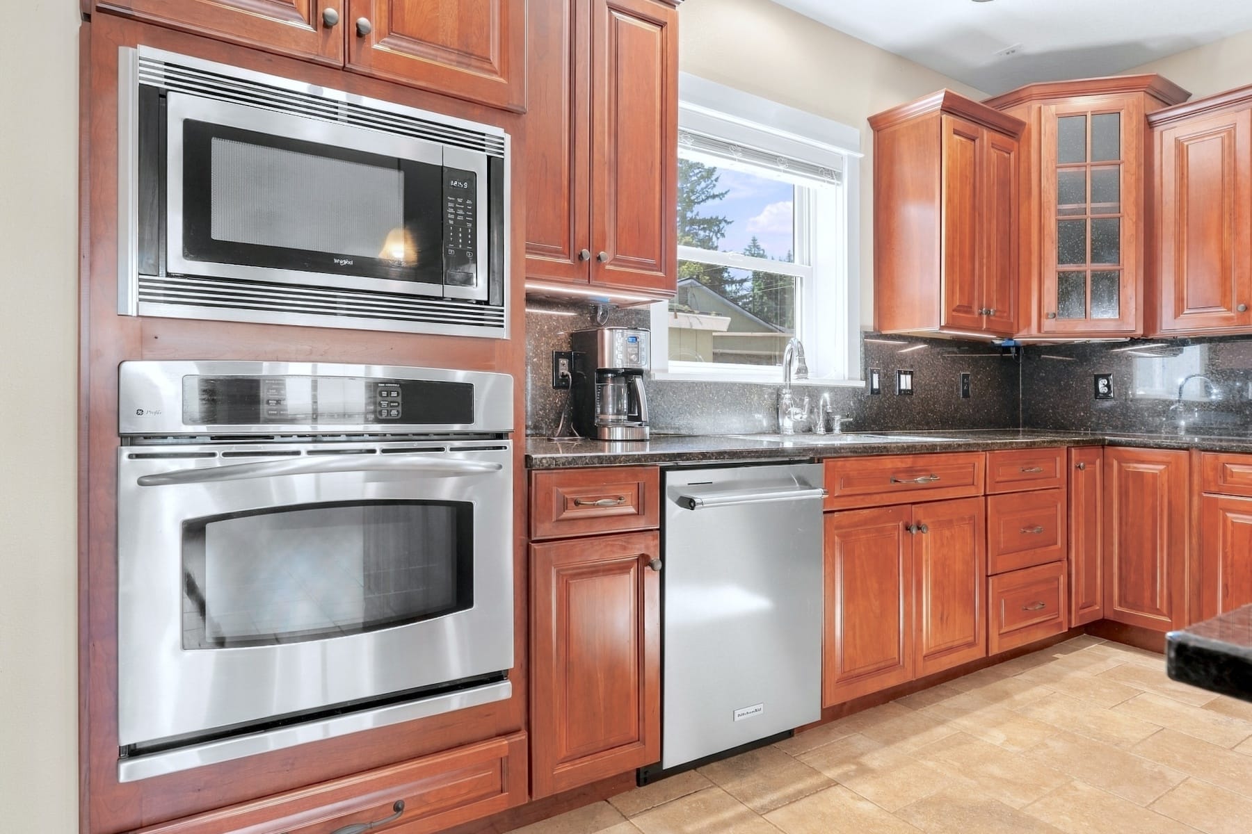  16294 PARKER RD Lake Oswego, OR 97035 - 物件實景