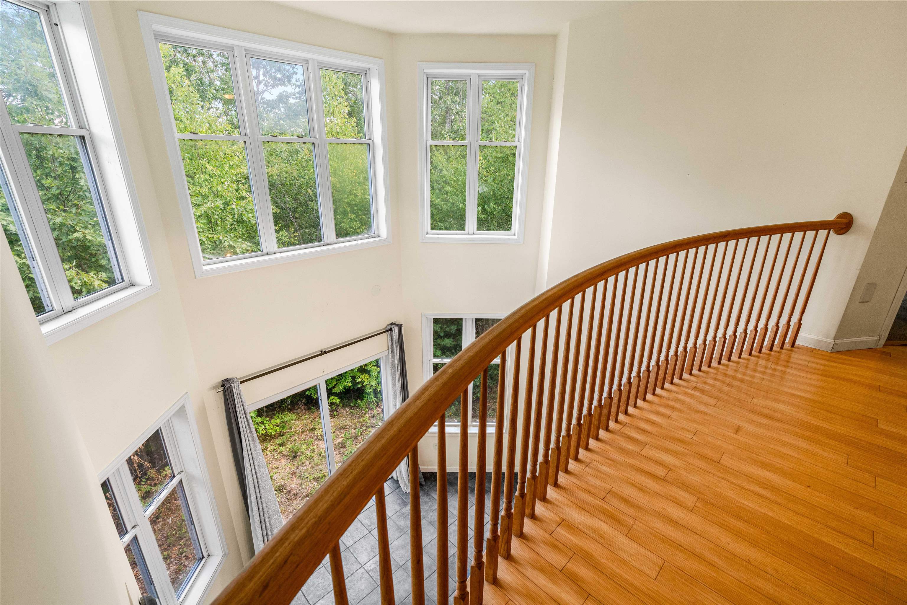 Dunbarton, New Hampshire, 03046, United States, 4 Bedrooms Bedrooms, ,3 BathroomsBathrooms,Residential,For Sale,1916855