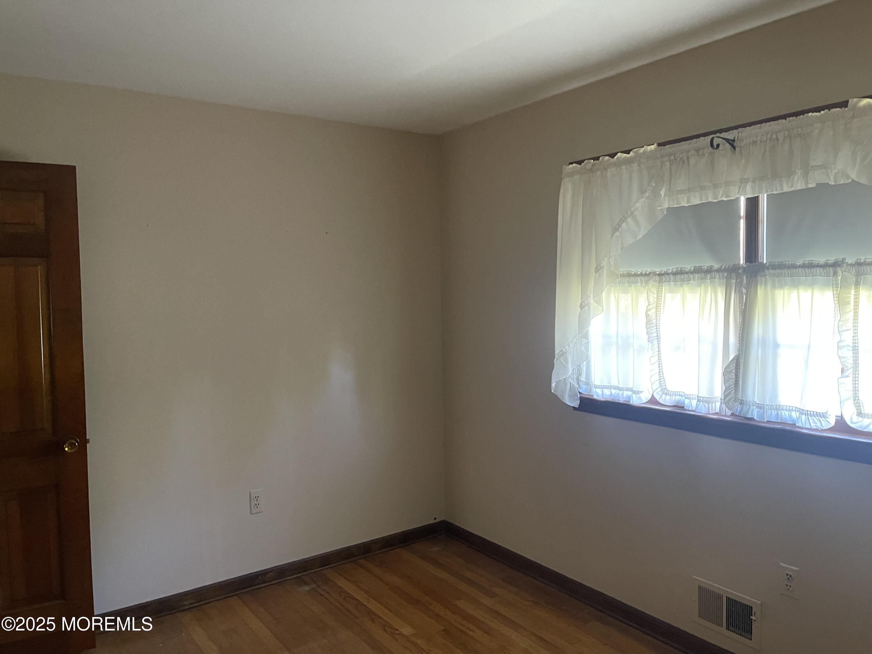 Brick, New Jersey, 08724, United States, 3 Bedrooms Bedrooms, ,2 BathroomsBathrooms,Residential,For Sale,1979269