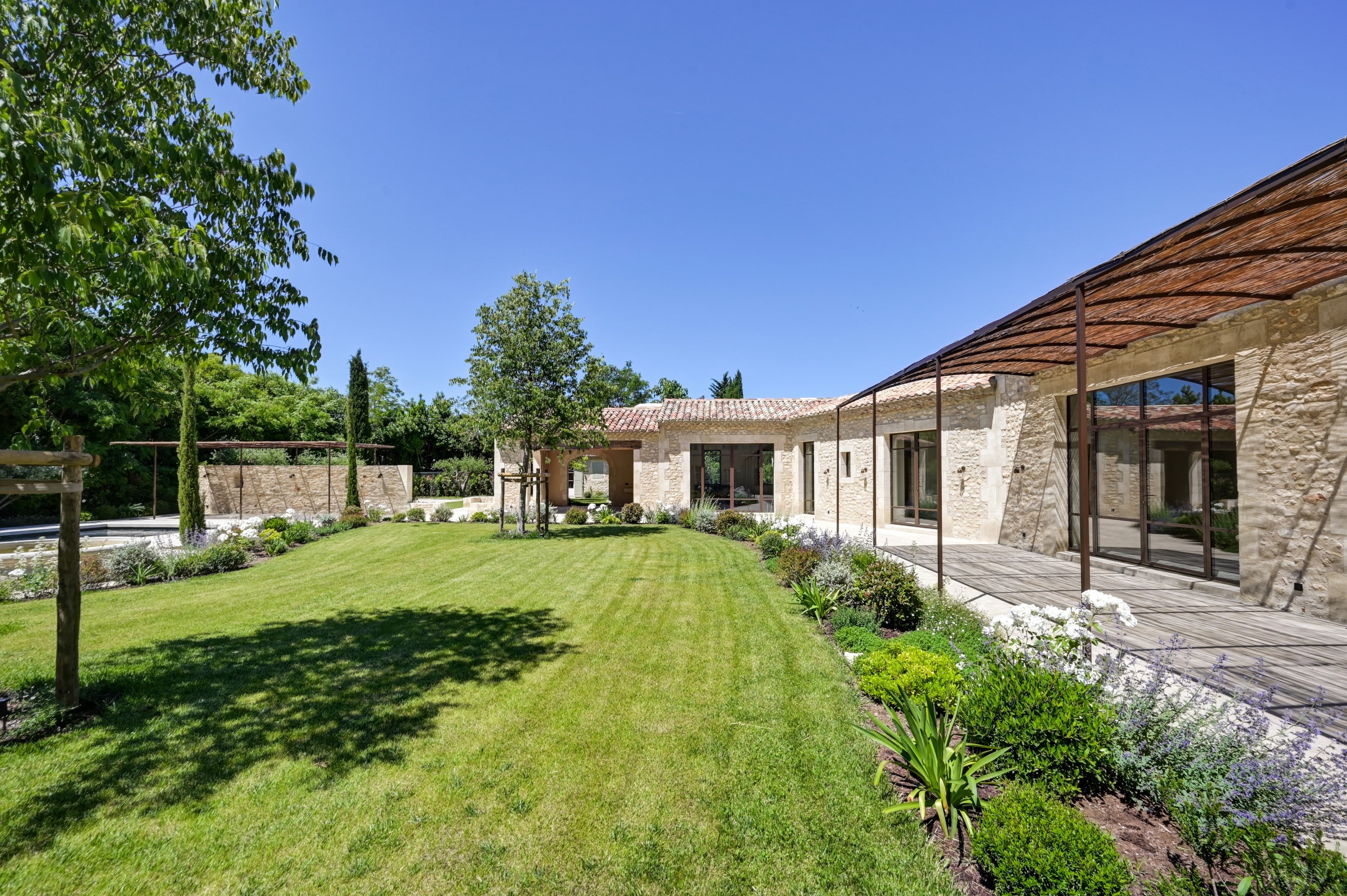  Exceptional property for sale in the heart of Saint Rémy de Provence - 物件實景