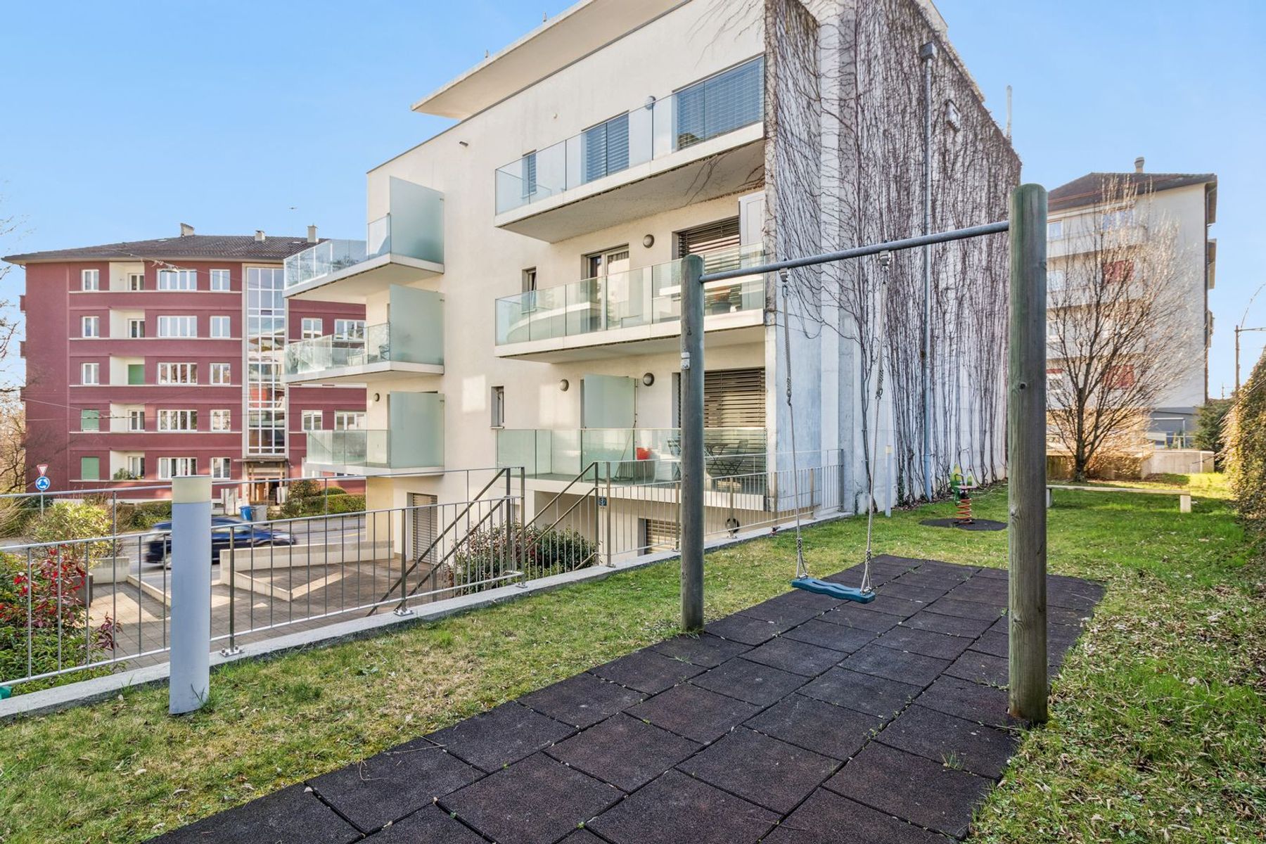  Rare modern attic-duplex between Lausanne & Pully - 物件實景