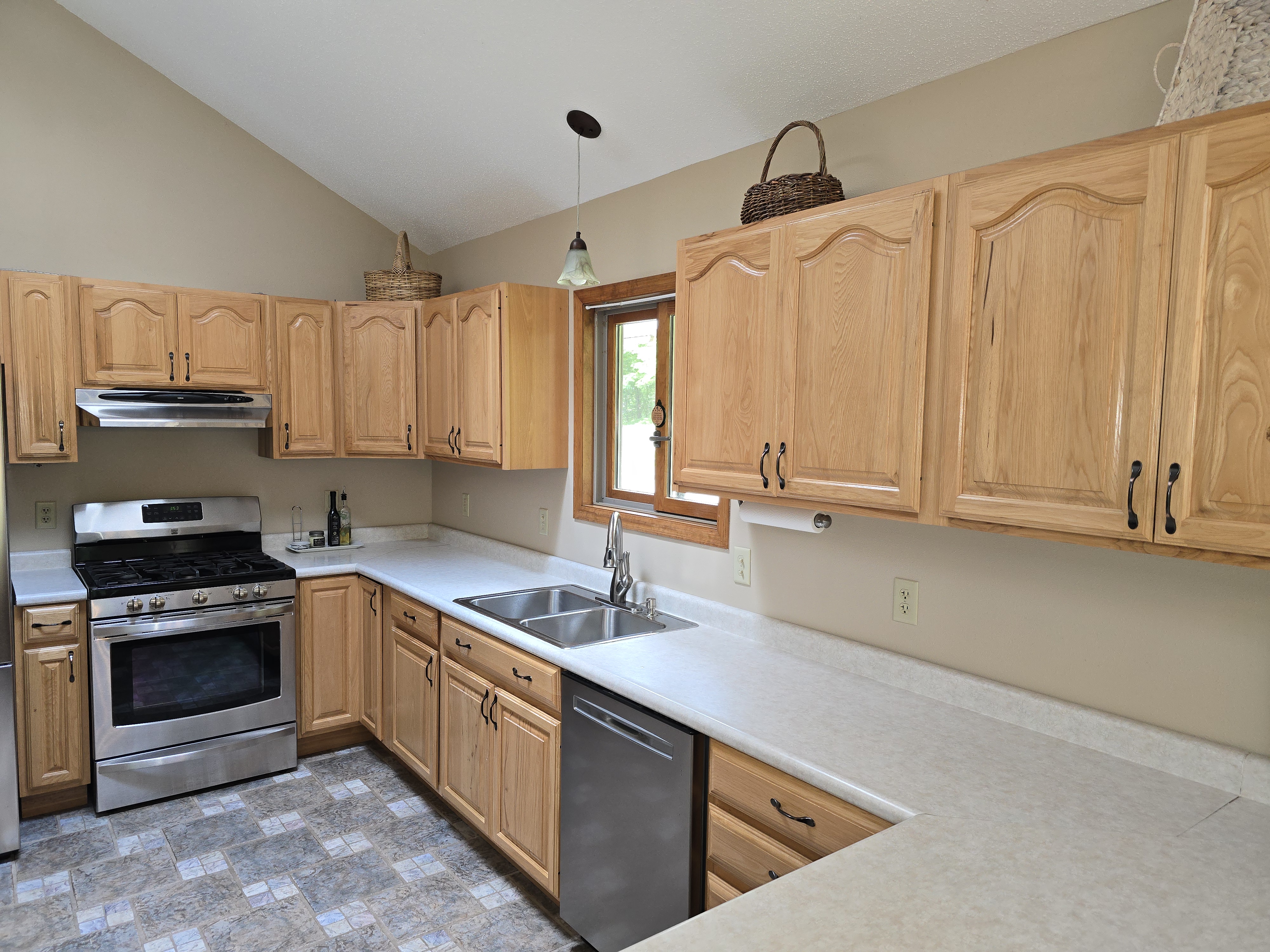 Lake Park, Minnesota, 56554, United States, 2 Bedrooms Bedrooms, ,Residential,For Sale,1927444