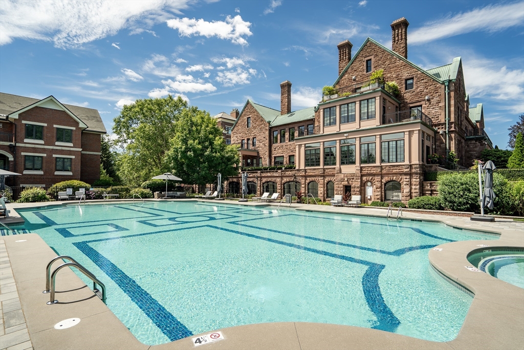Brookline, Massachusetts, 02445, United States, 3 Bedrooms Bedrooms, ,4 BathroomsBathrooms,Residential,For Sale,1745754