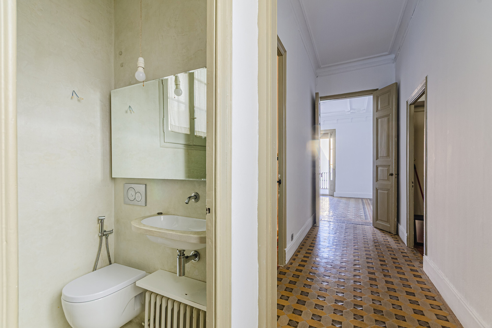  High floor with historical elements in Paseo de Gracia - 物件實景
