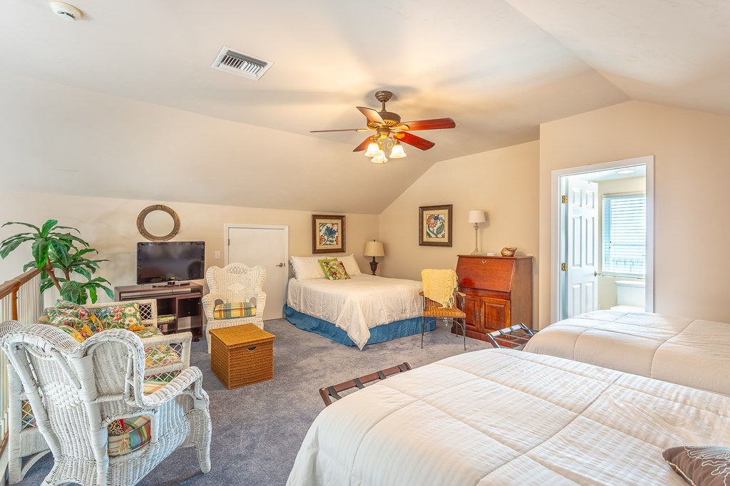St. George Island, Florida, 32328, United States, 3 Bedrooms Bedrooms, ,3 BathroomsBathrooms,Residential,For Sale,1974443