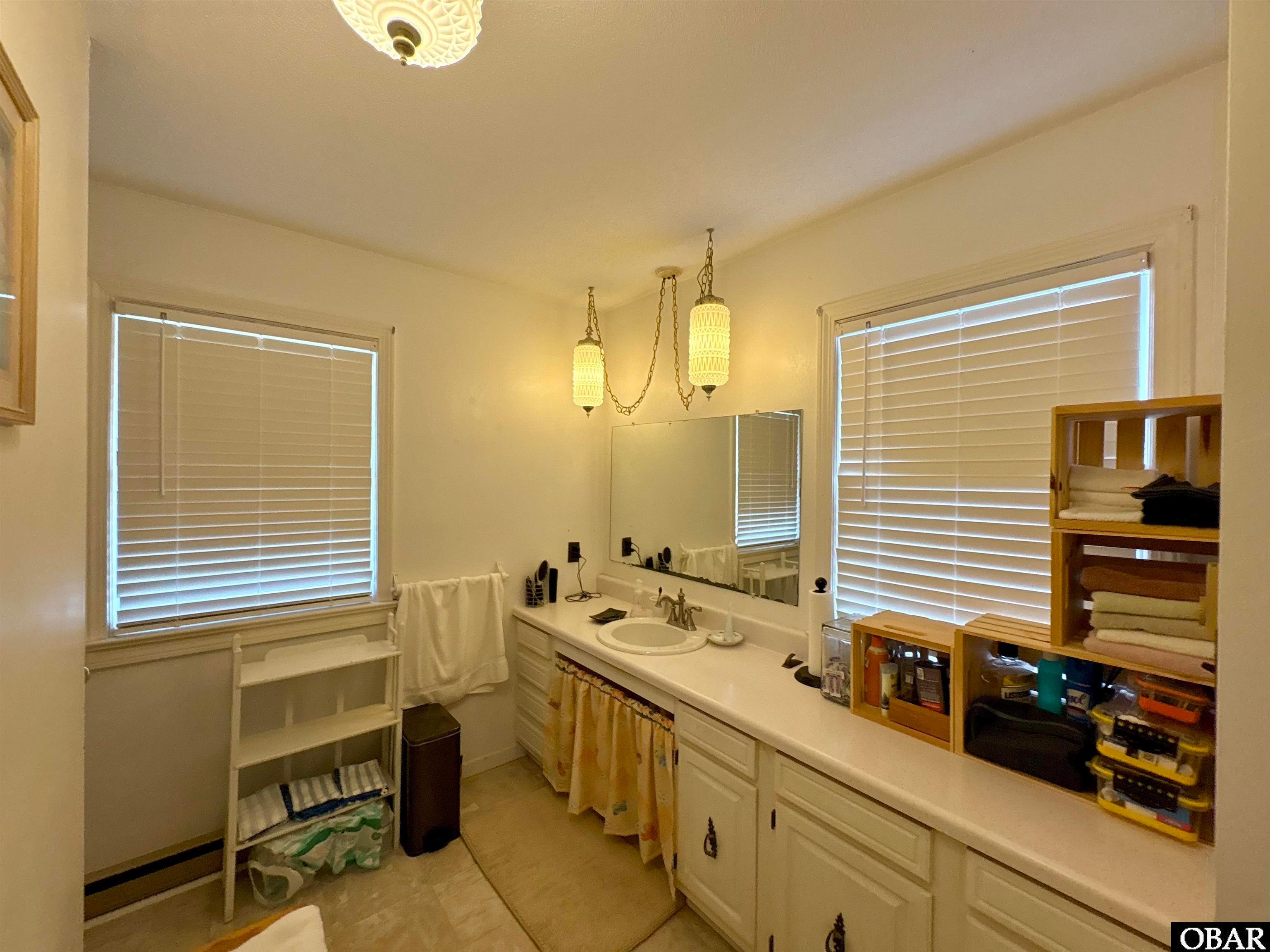 Kill Devil Hills, North Carolina, 27948-8406, United States, 3 Bedrooms Bedrooms, ,3 BathroomsBathrooms,Residential,For Sale,1959327