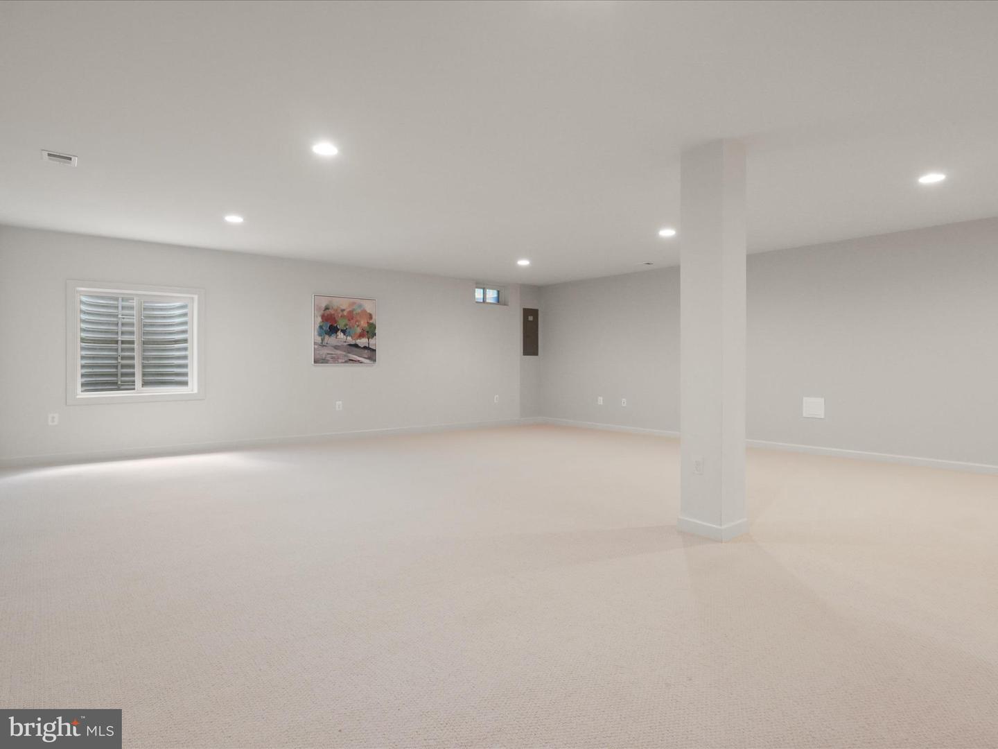Ashburn, Virginia, 20148, United States, 3 Bedrooms Bedrooms, ,4 BathroomsBathrooms,Residential,For Sale,1918442