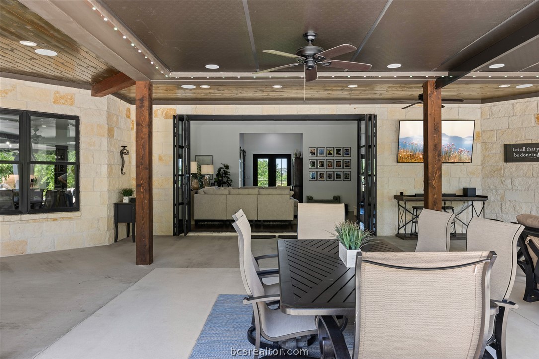 Iola, Texas, 77861, United States, 4 Bedrooms Bedrooms, ,5 BathroomsBathrooms,Residential,For Sale,2026143