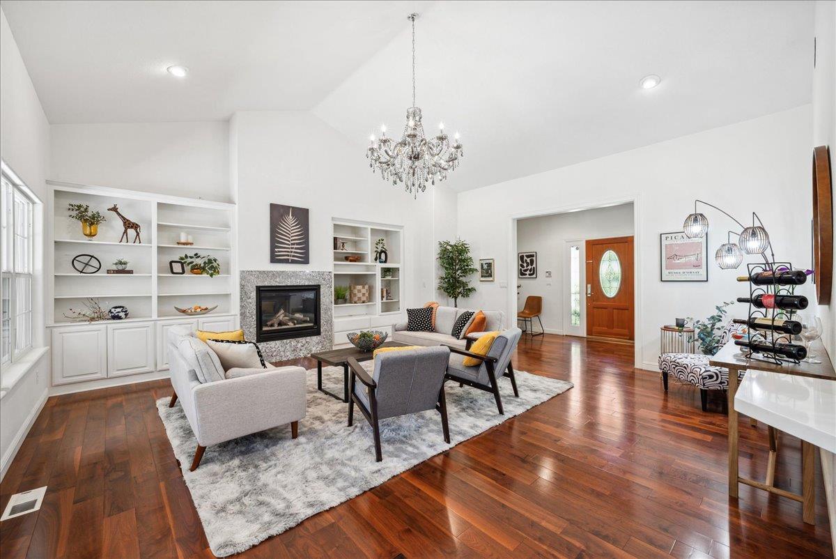 Grass Valley, California, 95945, United States, 4 Bedrooms Bedrooms, ,3 BathroomsBathrooms,Residential,For Sale,1831917