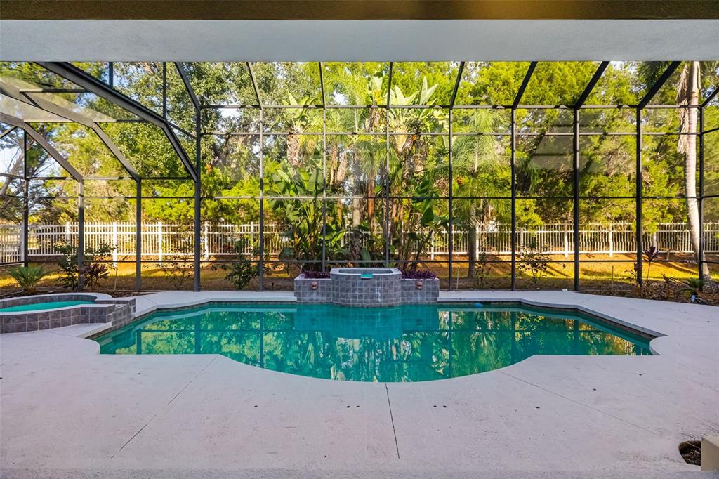 Lakewood Ranch, Florida, 34202, United States, 5 Bedrooms Bedrooms, ,4 BathroomsBathrooms,Residential,For Sale,1992150