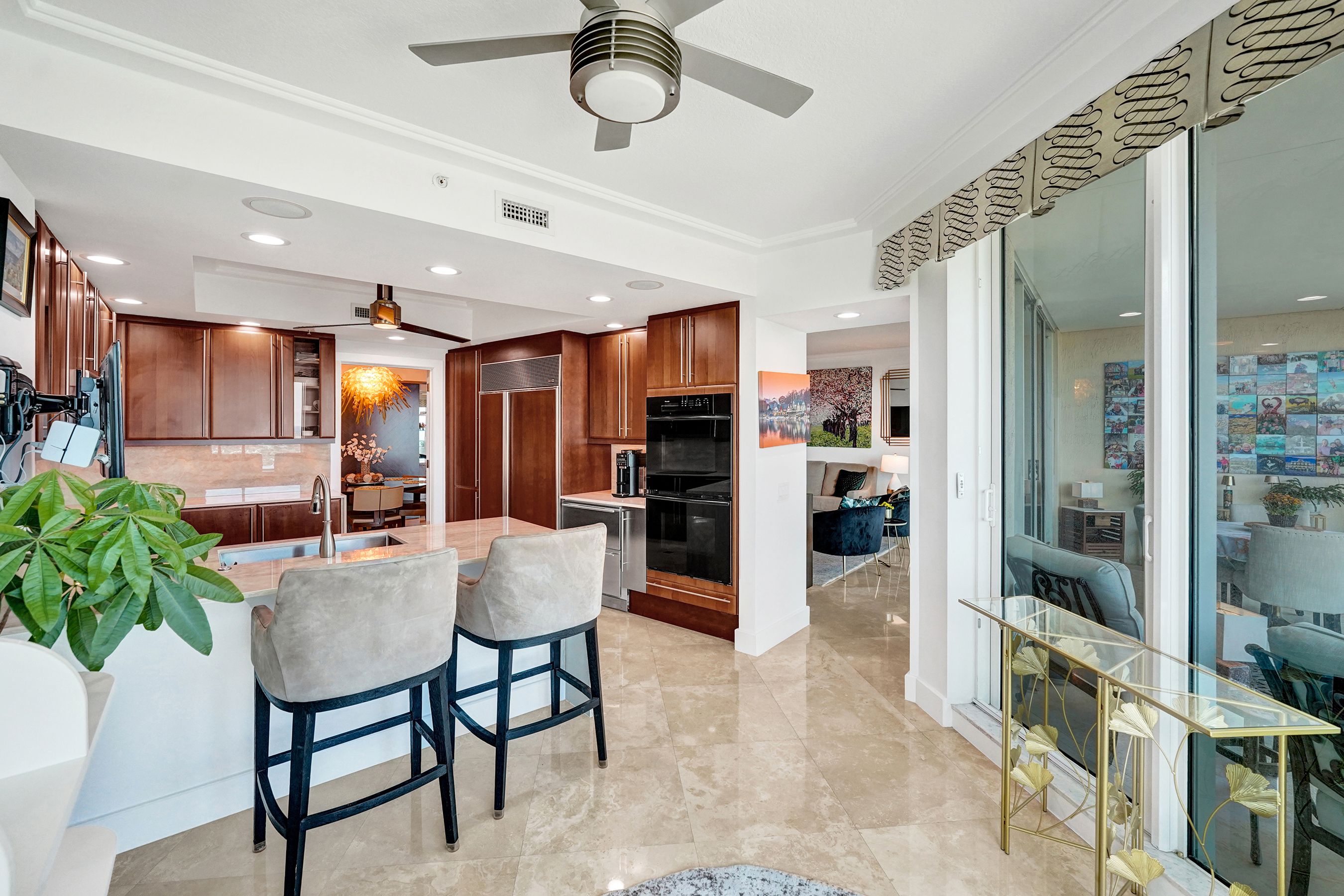  411 N New River Dr E, Fort Lauderdale, FL, 33301 - 物件實景