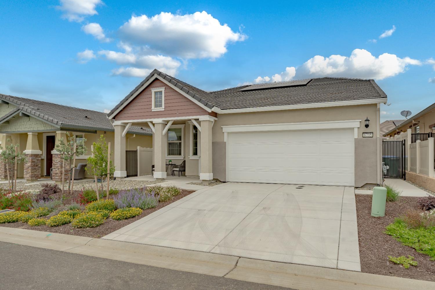 El Dorado Hills, California, 95762, United States, 2 Bedrooms Bedrooms, ,3 BathroomsBathrooms,Residential,For Sale,1787818