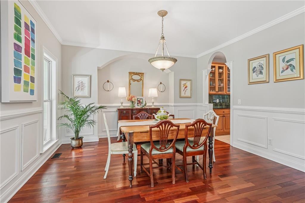 Cartersville, Georgia, 30121, United States, 5 Bedrooms Bedrooms, ,6 BathroomsBathrooms,Residential,For Sale,1902967