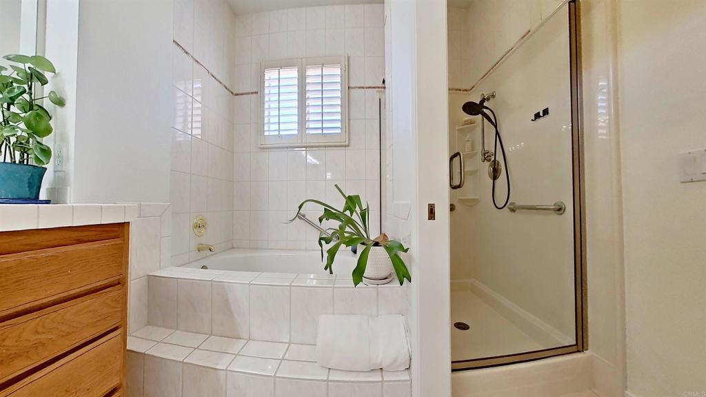 San Marcos, California, 92078, United States, 2 Bedrooms Bedrooms, ,2 BathroomsBathrooms,Residential,For Sale,1865602