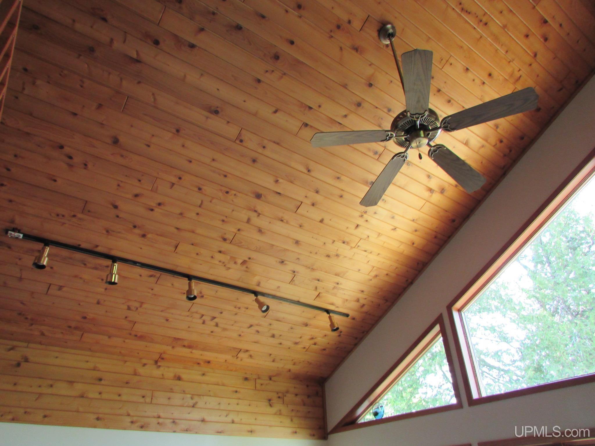 Skanee, Michigan, 49962, United States, 3 Bedrooms Bedrooms, ,2 BathroomsBathrooms,Residential,For Sale,1975456