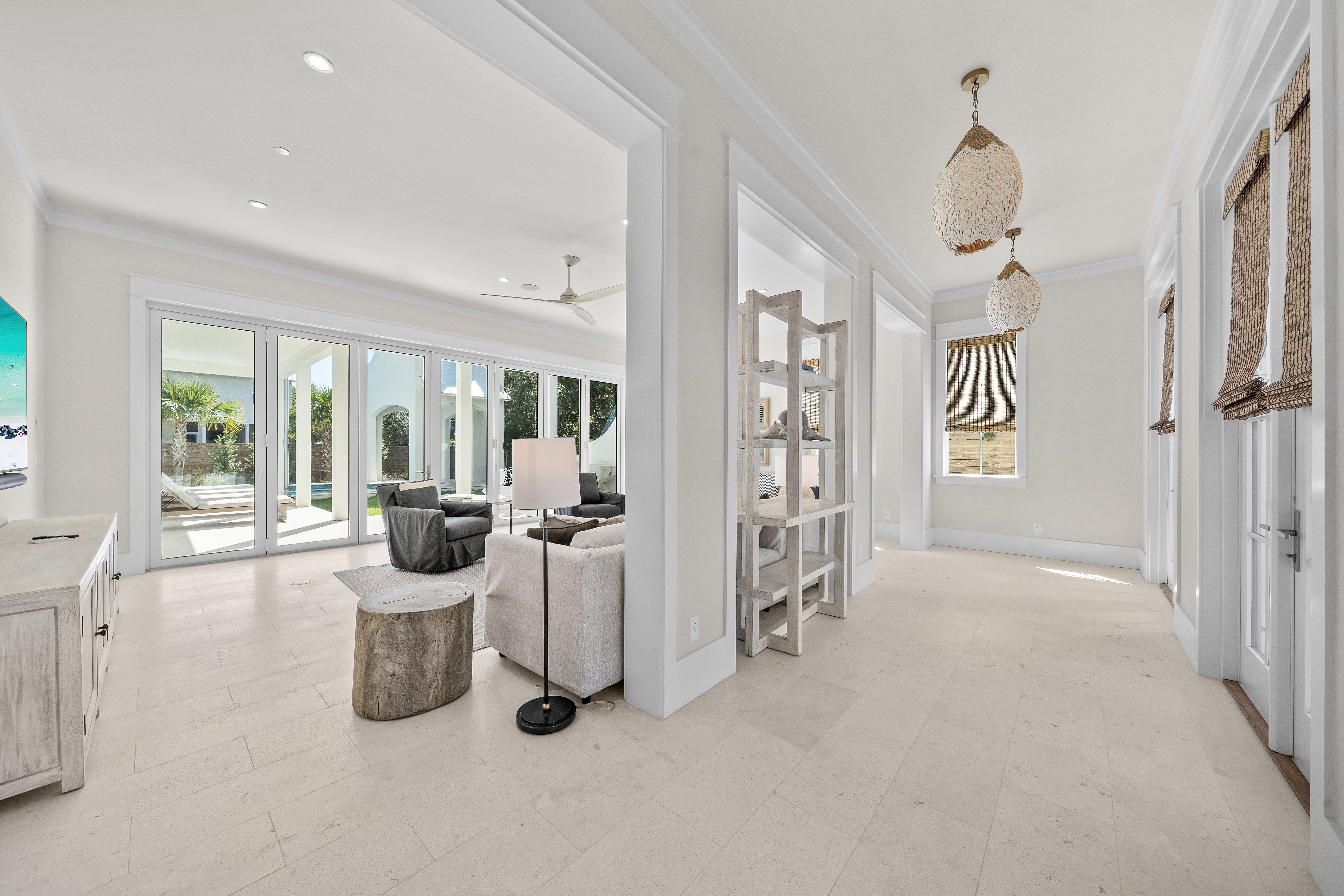  Gulf Serenity  Newer-Construction 8-Bedroom Luxury Home with Rooftop Terrace - 物件實景