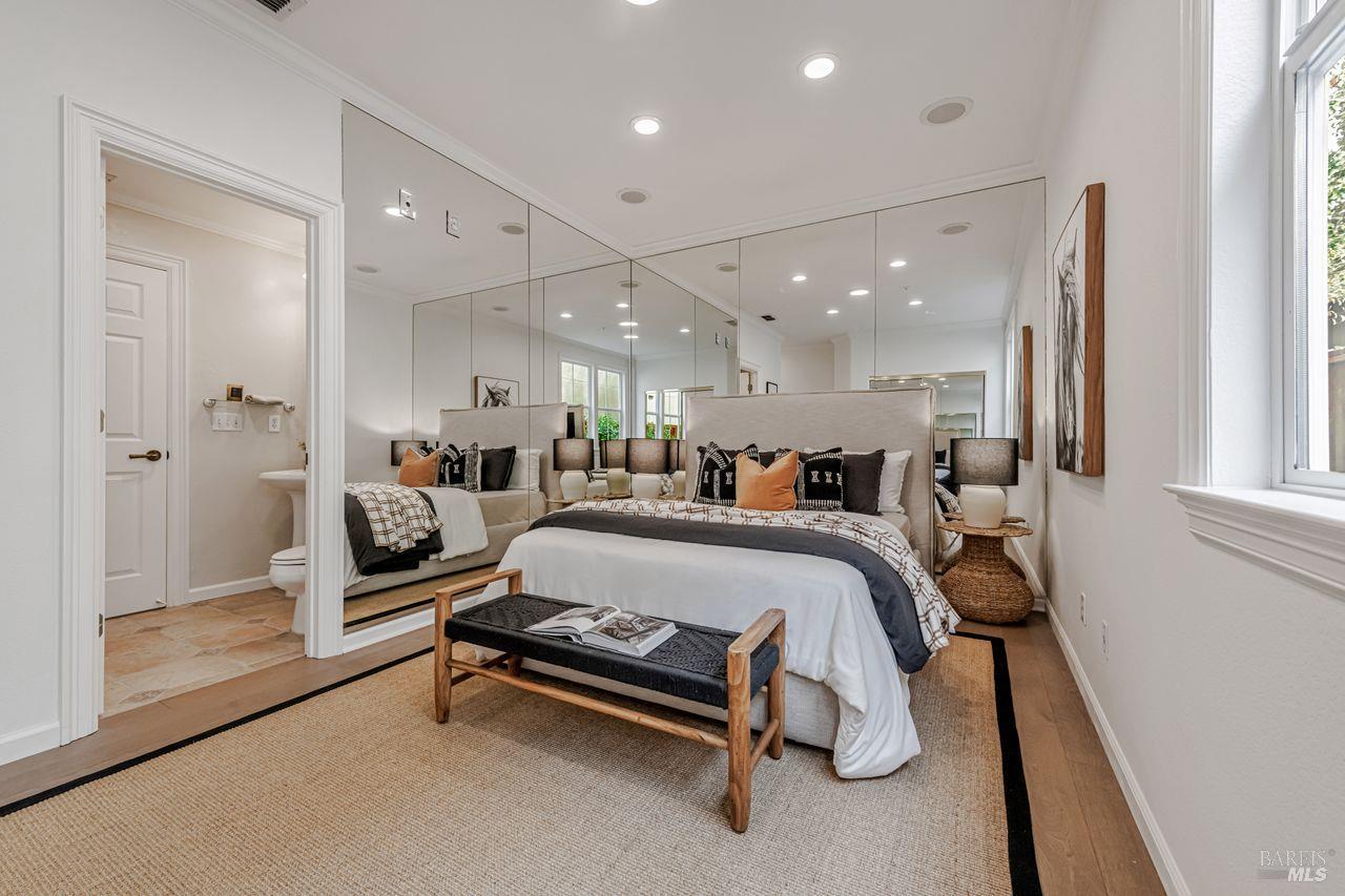 Novato, California, 94949, United States, 5 Bedrooms Bedrooms, ,3 BathroomsBathrooms,Residential,For Sale,1941742