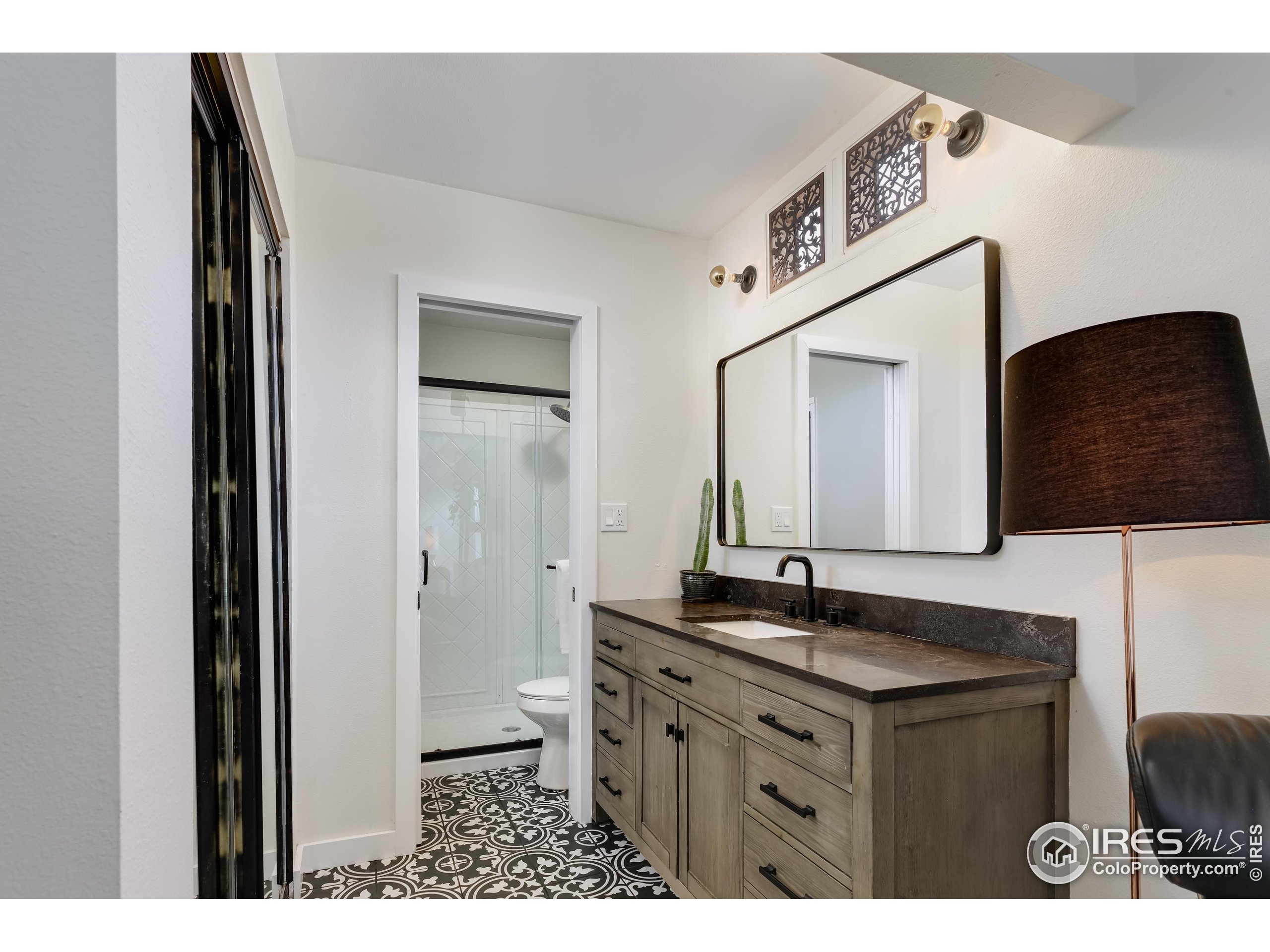 Lyons, Colorado, 80540, United States, 4 Bedrooms Bedrooms, ,2 BathroomsBathrooms,Residential,For Sale,1926189