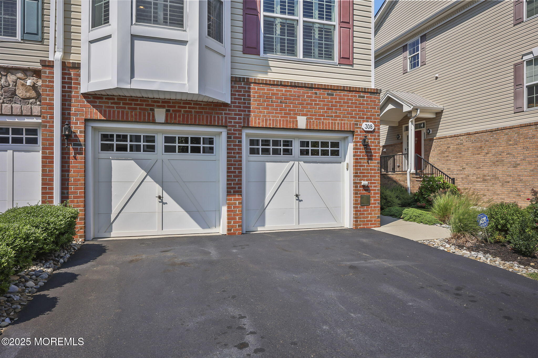 Shrewsbury Boro, New Jersey, 07702, United States, 3 Bedrooms Bedrooms, ,4 BathroomsBathrooms,Residential,For Sale,1942784