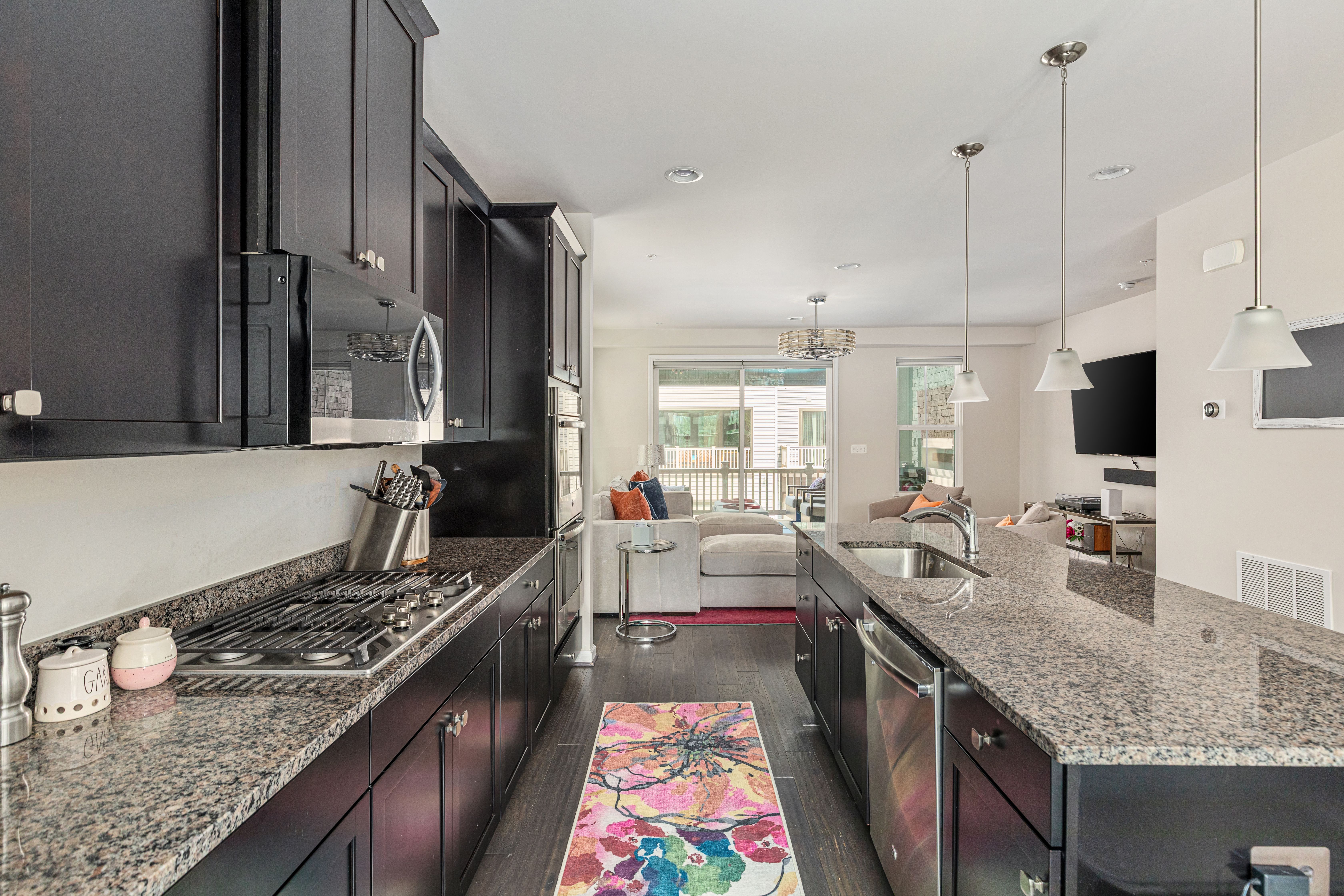  22318 Tees Terrace, Ashburn, VA, 20148 - 物件實景