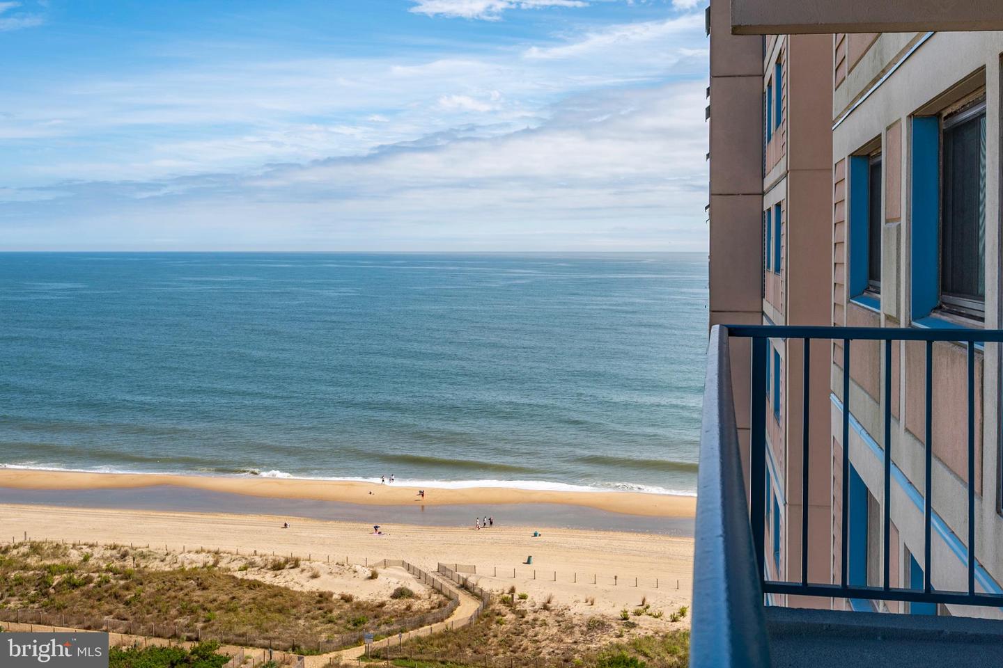 Ocean City, Maryland, 21842, United States, 2 Bedrooms Bedrooms, ,2 BathroomsBathrooms,Residential,For Sale,1957102