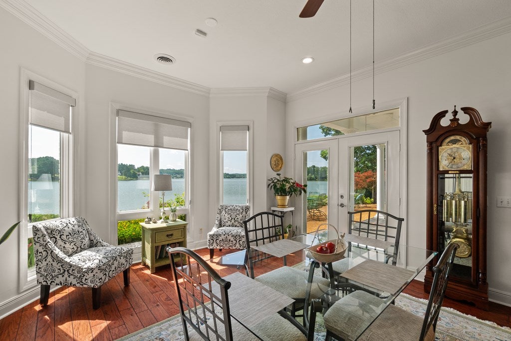 OXFORD, Mississippi, 38655, United States, 5 Bedrooms Bedrooms, ,6 BathroomsBathrooms,Residential,For Sale,1858310