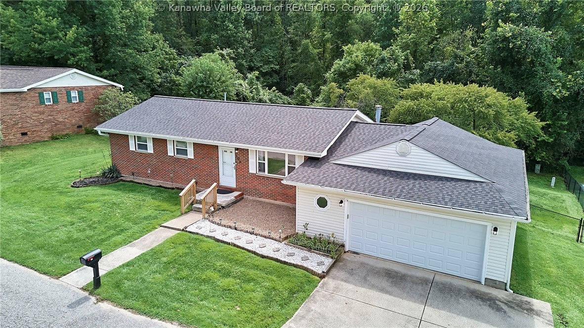 Savilla Ln, Charleston, WV 25312