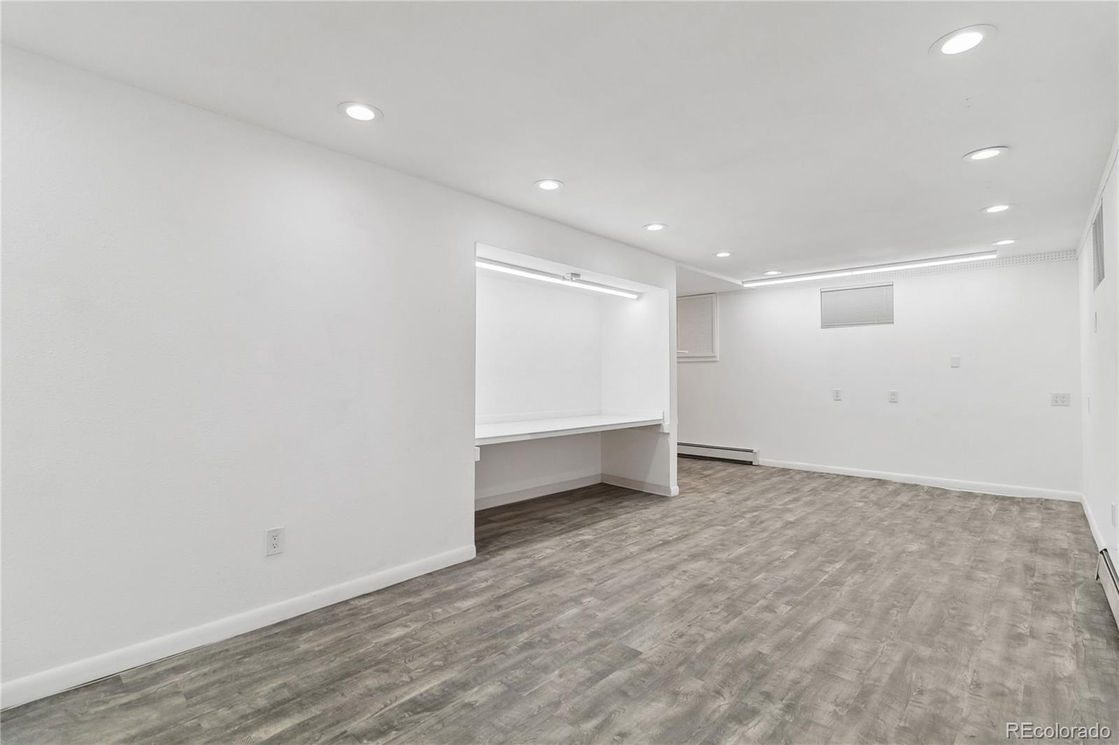 Denver, Colorado, 80210, United States, 2 Bedrooms Bedrooms, ,1 BathroomBathrooms,Residential,For Sale,1907013