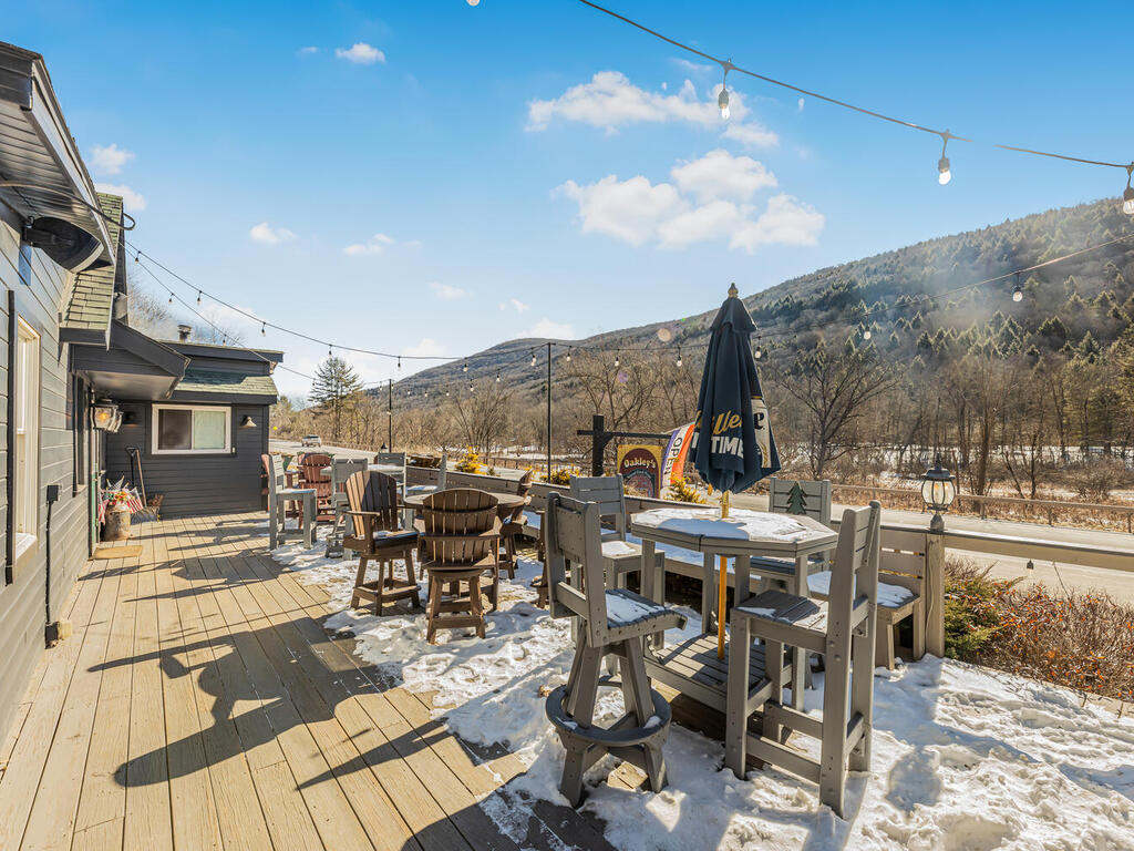 Middletown, New York, 12406, United States, ,1 BathroomBathrooms,Residential,For Sale,1976639