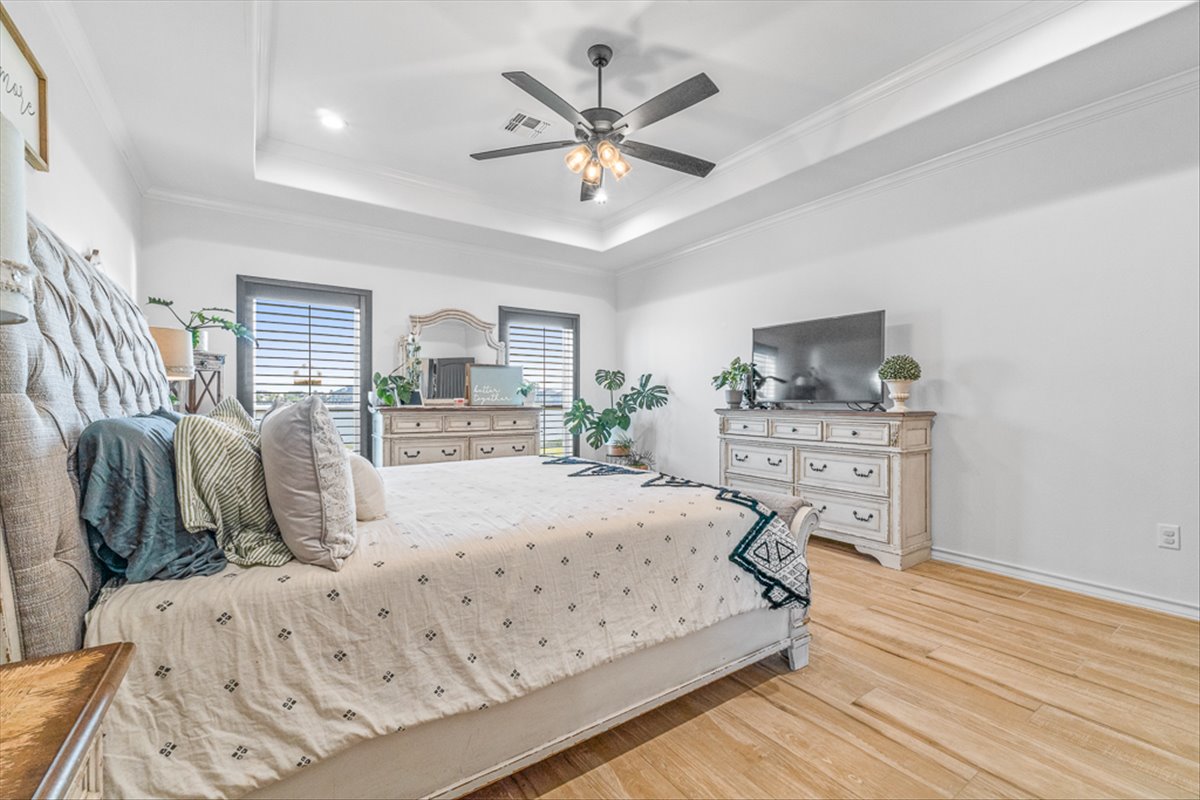 Rockport, Texas, 78382, United States, 5 Bedrooms Bedrooms, ,4 BathroomsBathrooms,Residential,For Sale,1906420