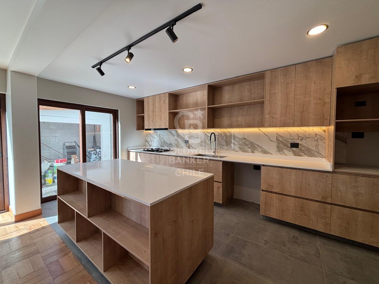 Vitacura, Chile, 3 Bedrooms Bedrooms, ,3 BathroomsBathrooms,Residential,For Sale,1901208