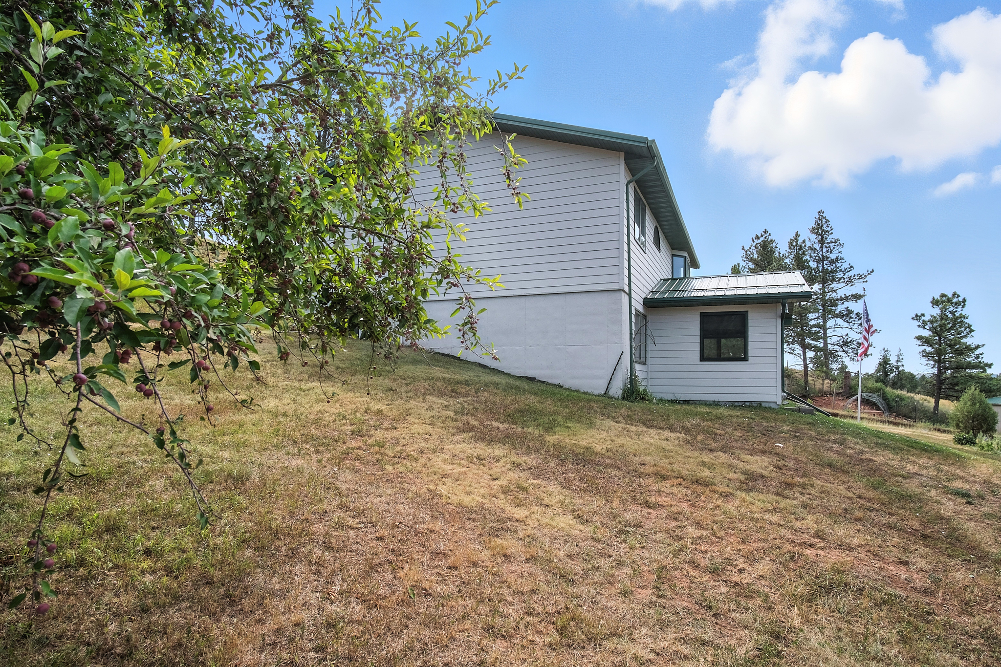 Hot Springs, South Dakota, 57747, United States, 4 Bedrooms Bedrooms, ,2 BathroomsBathrooms,Residential,For Sale,1888090