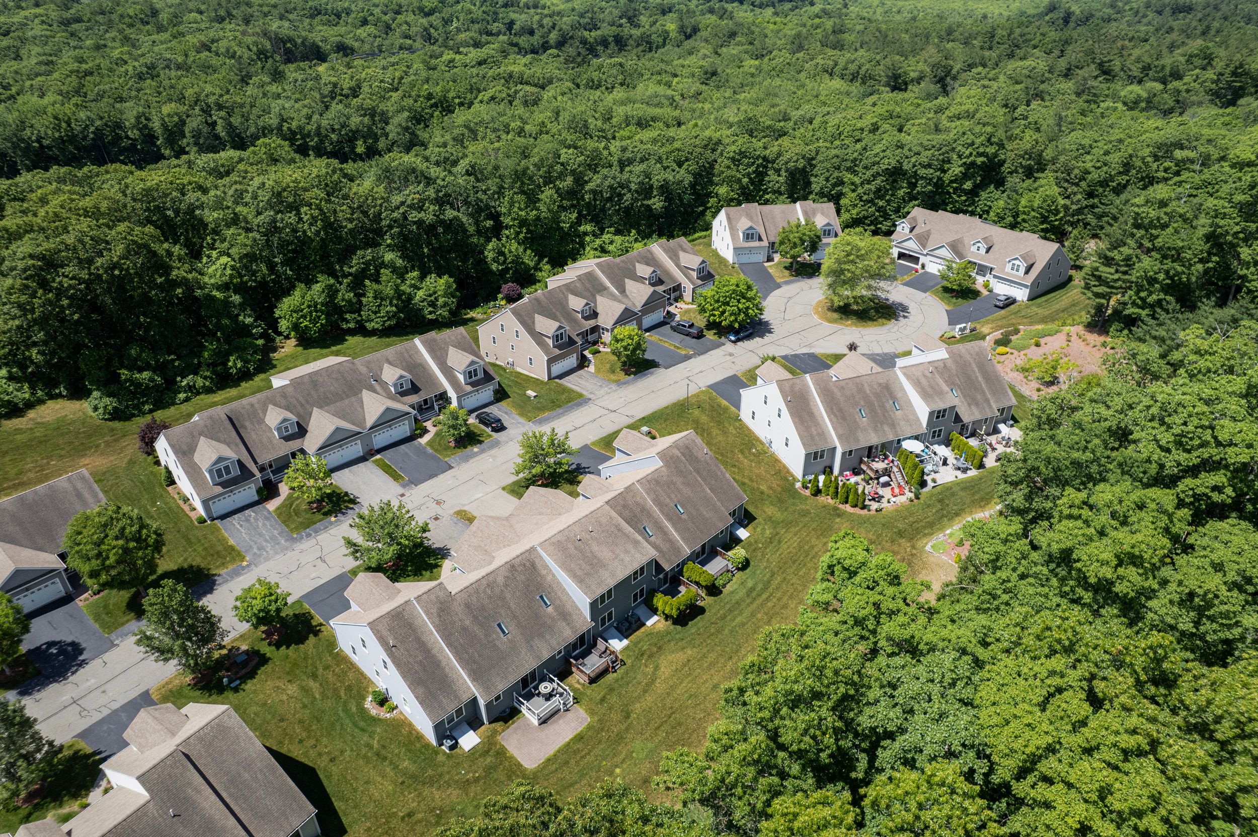  16 Ashton Lane, Millbury, MA 01527 - 物件實景