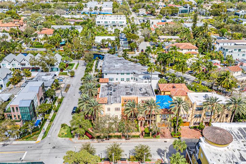 Fort Lauderdale, Florida, 33301, United States, 3 Bedrooms Bedrooms, ,4 BathroomsBathrooms,Residential,For Sale,1947110