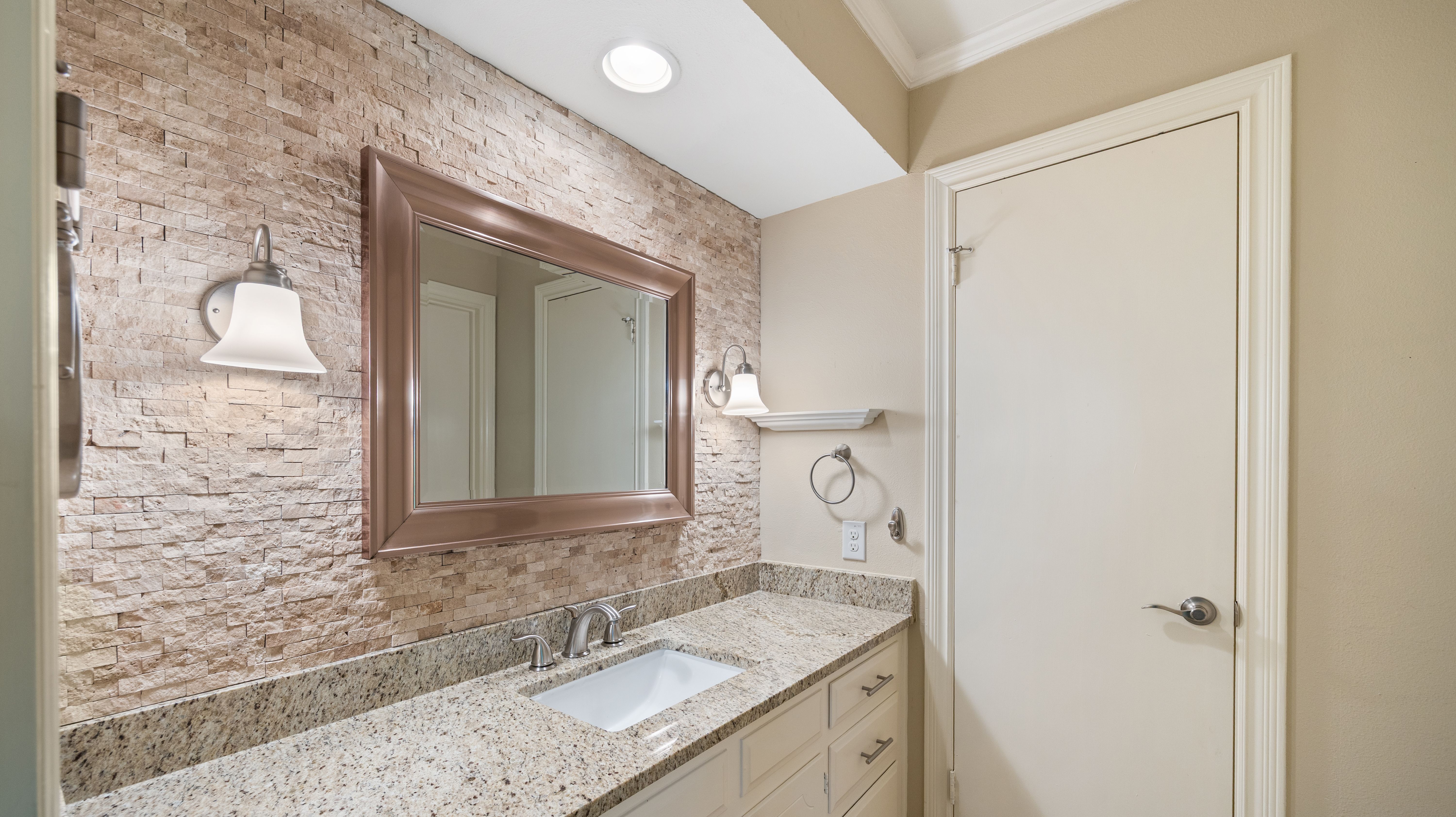  1101 Montego Road, Fort Worth, TX, 76116 - 物件實景