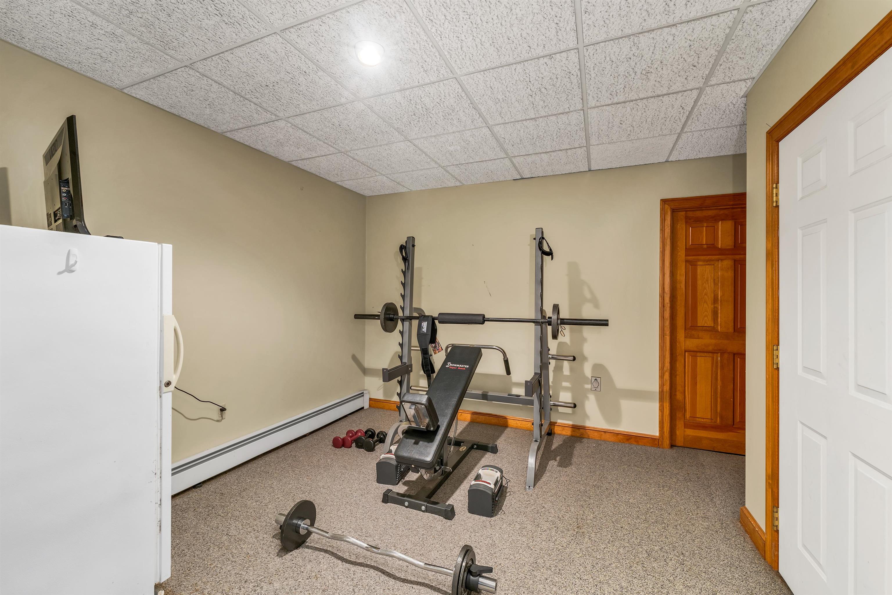 Salem, New Hampshire, 03079, United States, 4 Bedrooms Bedrooms, ,3 BathroomsBathrooms,Residential,For Sale,1924939