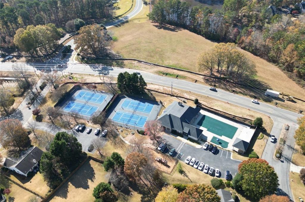 Cumming, Georgia, 30041, United States, 5 Bedrooms Bedrooms, ,4 BathroomsBathrooms,Residential,For Sale,1997427