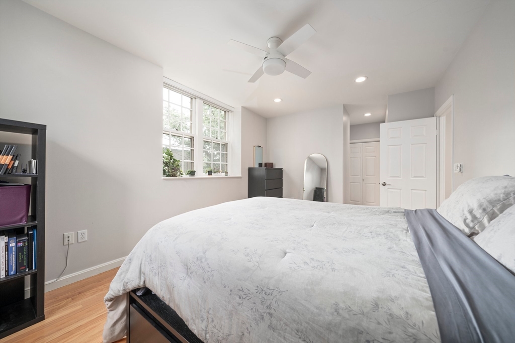 Brookline, Massachusetts, 02445, United States, 3 Bedrooms Bedrooms, ,2 BathroomsBathrooms,Residential,For Sale,1891424
