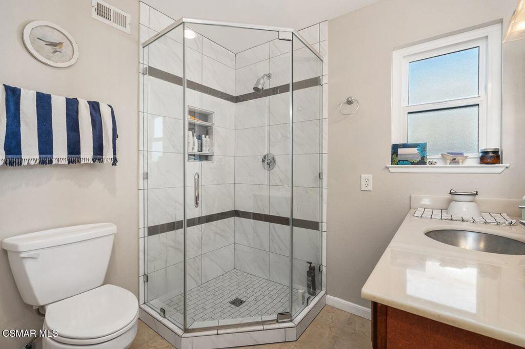 Ventura, California, 93004, United States, 4 Bedrooms Bedrooms, ,4 BathroomsBathrooms,Residential,For Sale,2003290