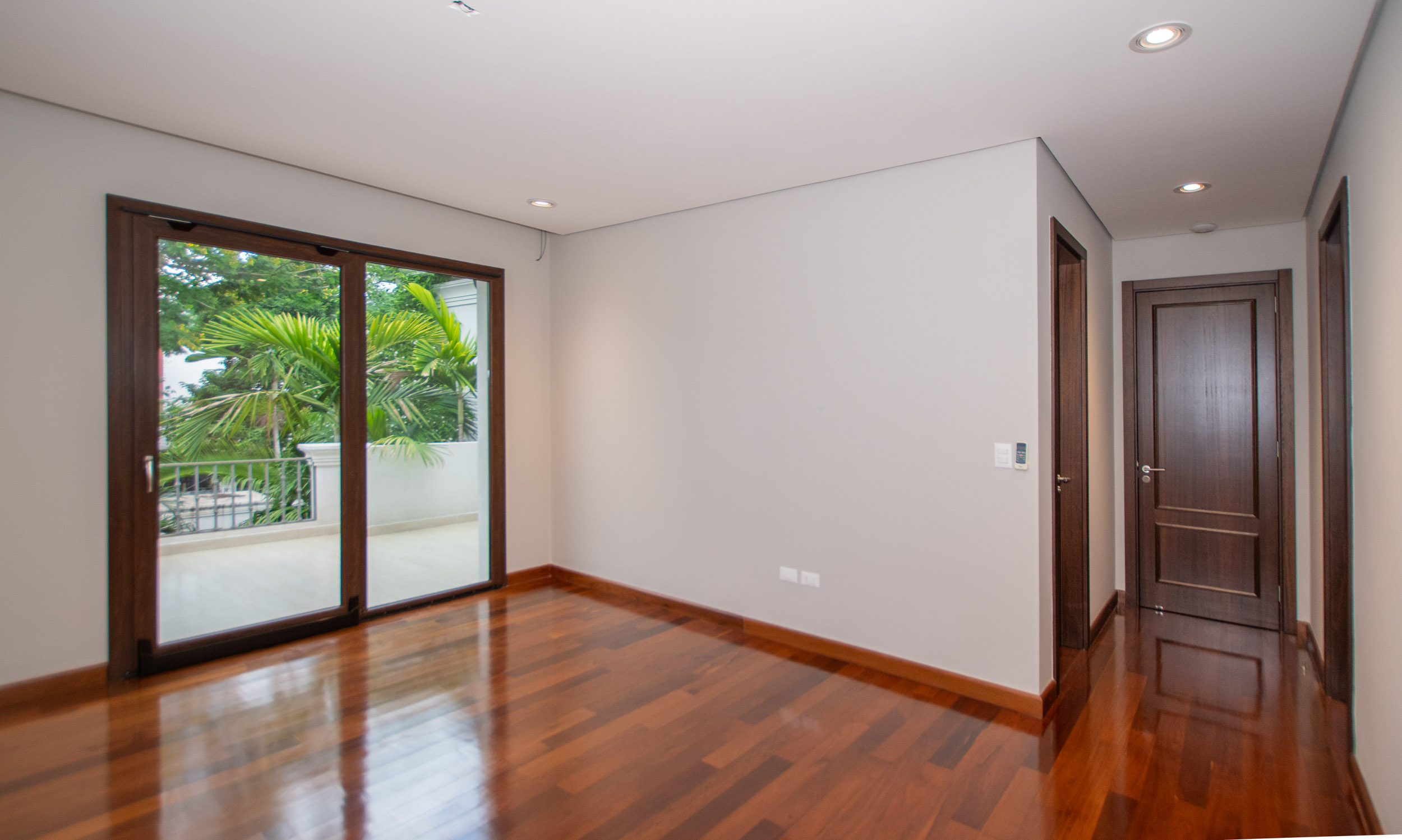  Brand-New Residence in the Paseo La Galería Area - 物件實景