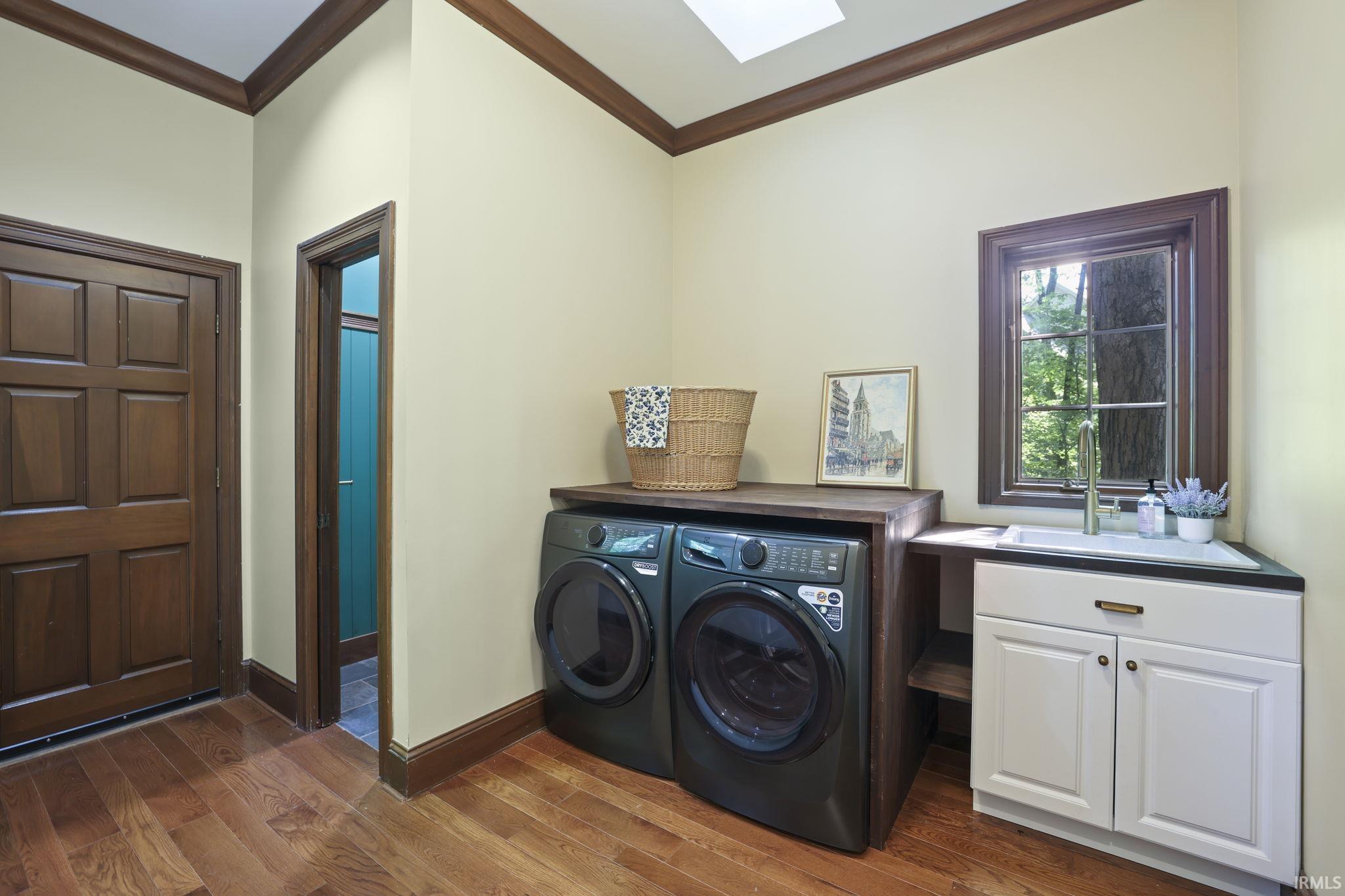 Bloomington, Indiana, 47408, United States, 4 Bedrooms Bedrooms, ,6 BathroomsBathrooms,Residential,For Sale,2037865