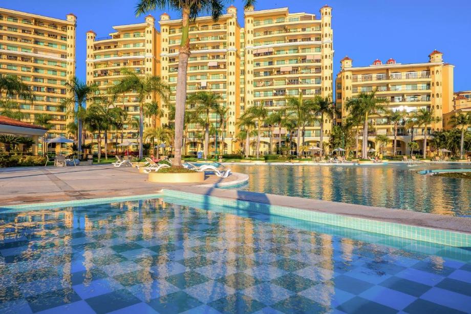 Paseo de la Marina, Puerto Vallarta, Jalisco, 48335, Mexico, 3 Bedrooms Bedrooms, ,3 BathroomsBathrooms,Residential,For Sale,Paseo de la Marina,1620972