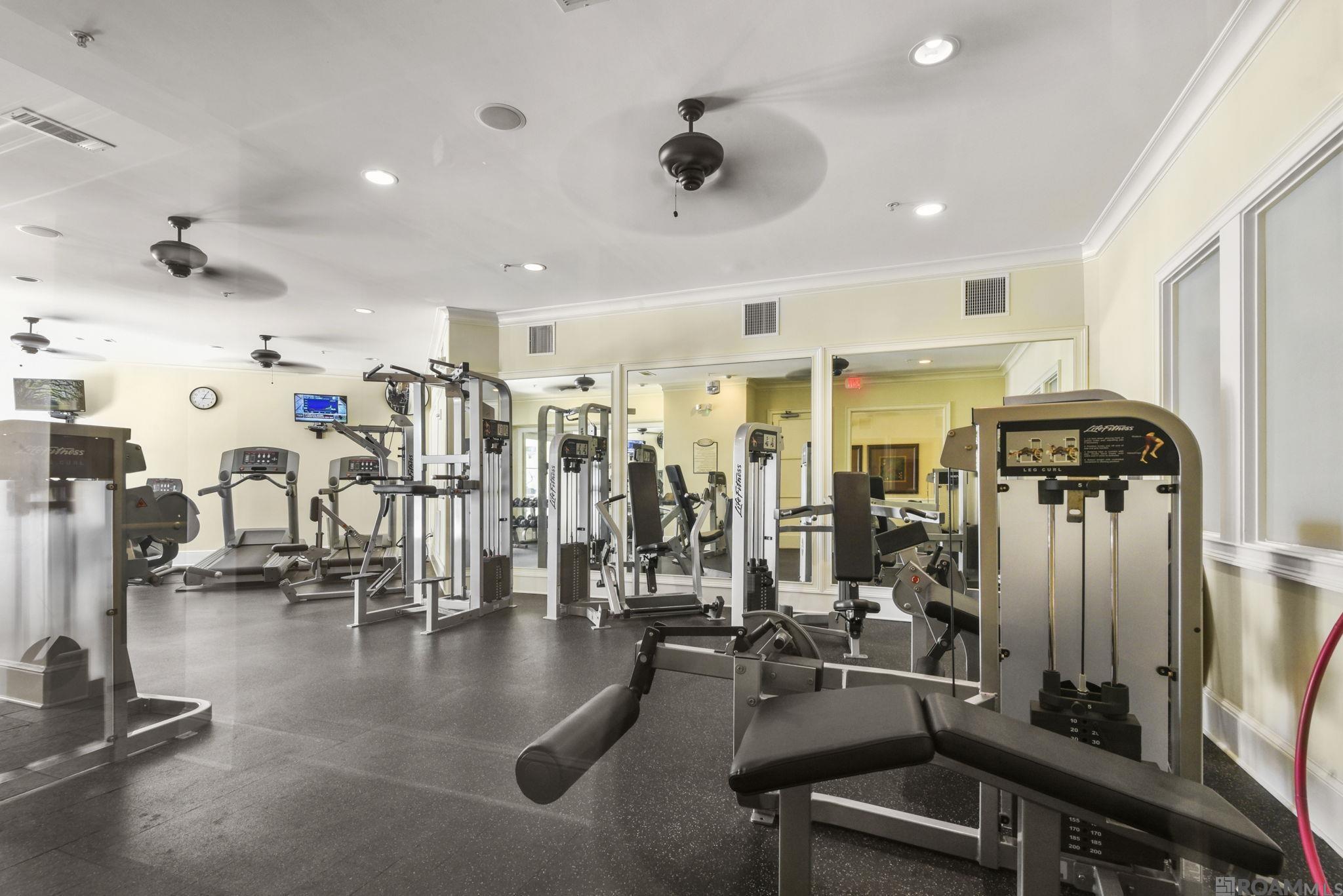 Baton Rouge, Louisiana, 70808, United States, 3 Bedrooms Bedrooms, ,2 BathroomsBathrooms,Residential,For Sale,1980847