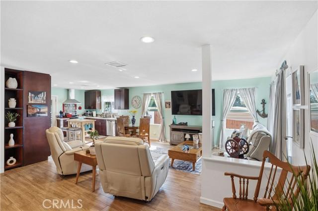 Fallbrook, California, 92028, United States, 2 Bedrooms Bedrooms, ,1 BathroomBathrooms,Residential,For Sale,1987666