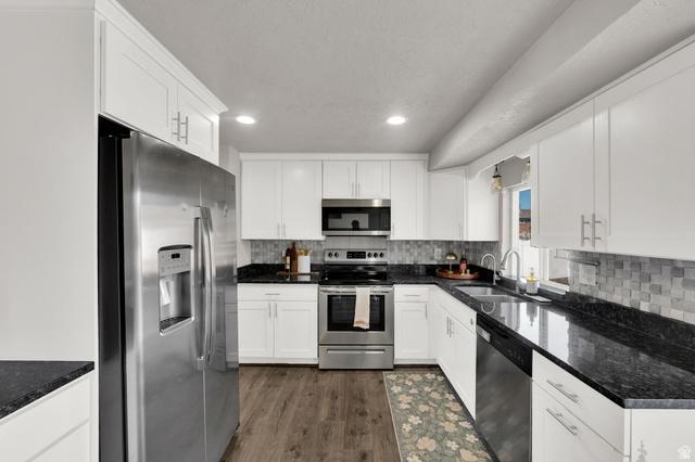 Sandy, Utah, 84094, United States, 3 Bedrooms Bedrooms, ,2 BathroomsBathrooms,Residential,For Sale,2015306