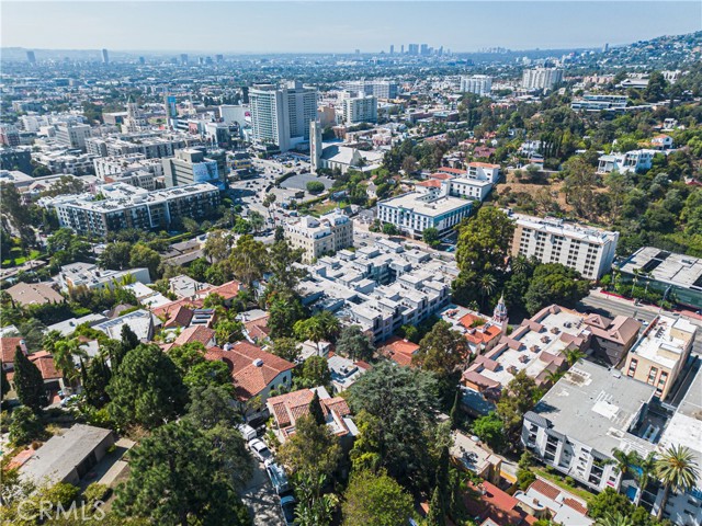 Hollywood Hills, California, 90068, United States, 2 Bedrooms Bedrooms, ,2 BathroomsBathrooms,Residential,For Sale,1981574