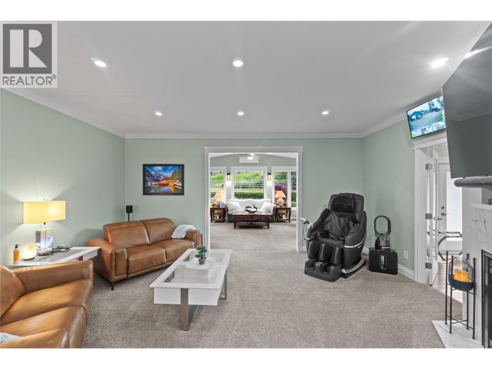 ARMSTRONG, British Columbia, V4Y 0V5, CA, 3 Bedrooms Bedrooms, ,2 BathroomsBathrooms,Residential,For Sale,1947955